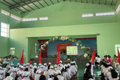 Trường THCS Tiên Hải long trọng tổ chức Lễ khai giảng năm học mới và dự Lễ kỳ niệm 80 năm thành lập Bộ Giáo dục